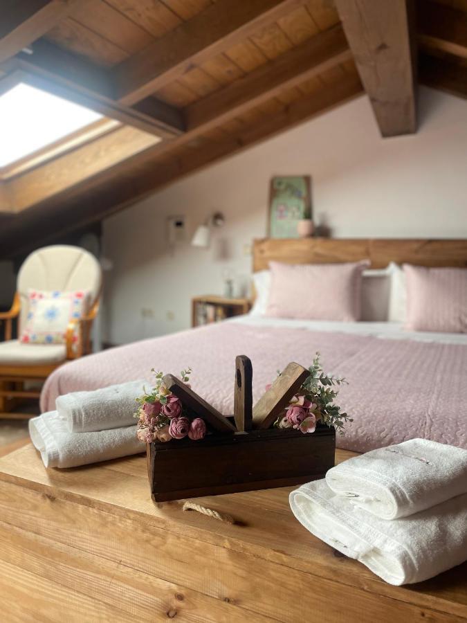 La Casa De Las Flores De El Hornillo Εξωτερικό φωτογραφία